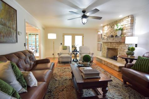 8931 Whispering Tree Lane Evansville IN 47711