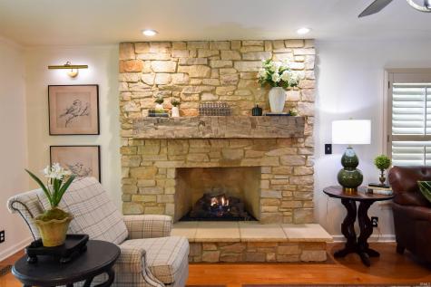 8931 Whispering Tree Lane Evansville IN 47711