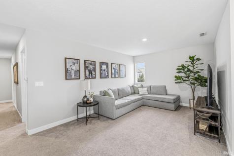 17331 Americana Crossing Noblesville IN 46060