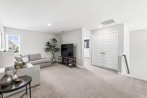 17331 Americana Crossing Noblesville IN 46060