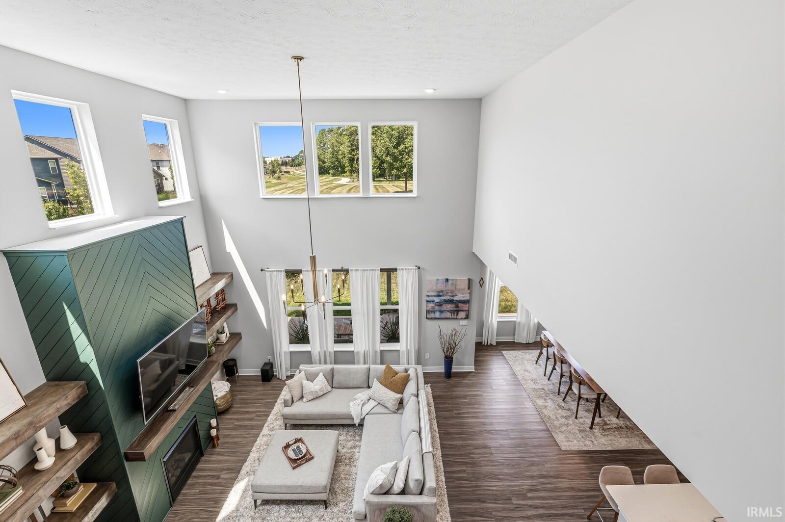 17331 Americana Crossing Noblesville IN 46060