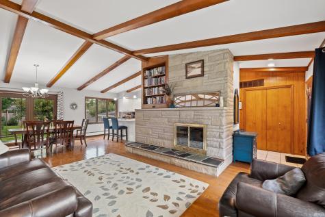 1311 Oriole Drive Warsaw IN 46580