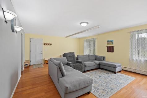 1311 Oriole Drive Warsaw IN 46580