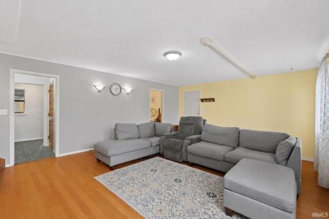 1311 Oriole Drive Warsaw IN 46580