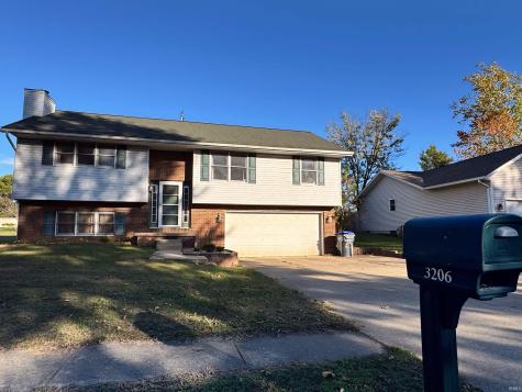 3206 W Woodhaven Drive Bloomington IN 47403