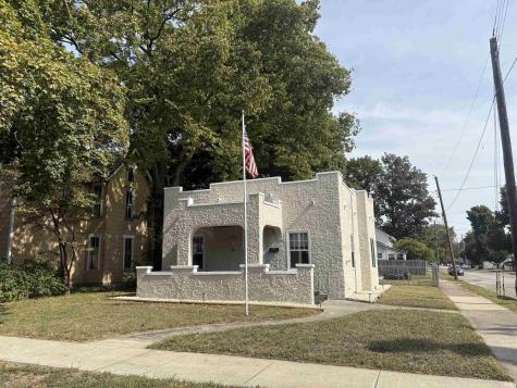 828 Buntin Street Vincennes IN 47591