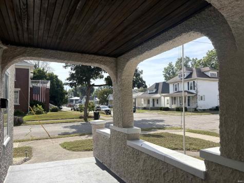 828 Buntin Street Vincennes IN 47591