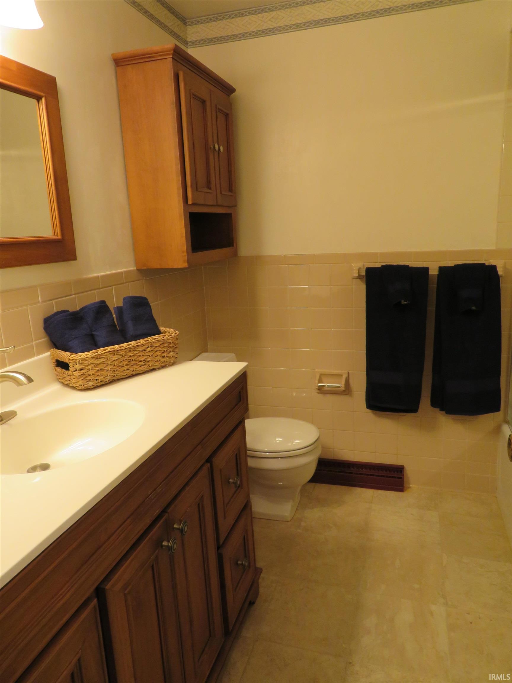 93 Greenway Drive Goshen IN 46526