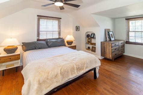 913 Harmony Way Evansville IN 47720