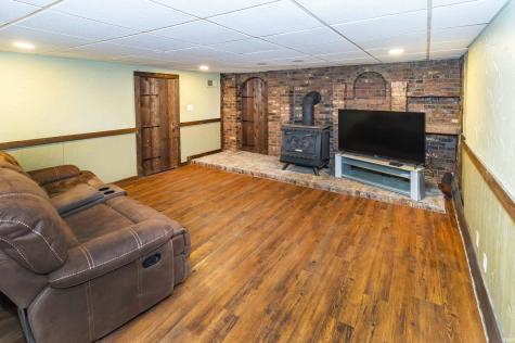 913 Harmony Way Evansville IN 47720