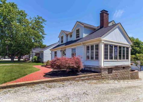 913 Harmony Way Evansville IN 47720