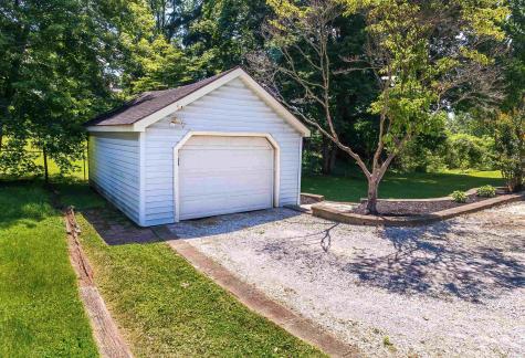 913 Harmony Way Evansville IN 47720