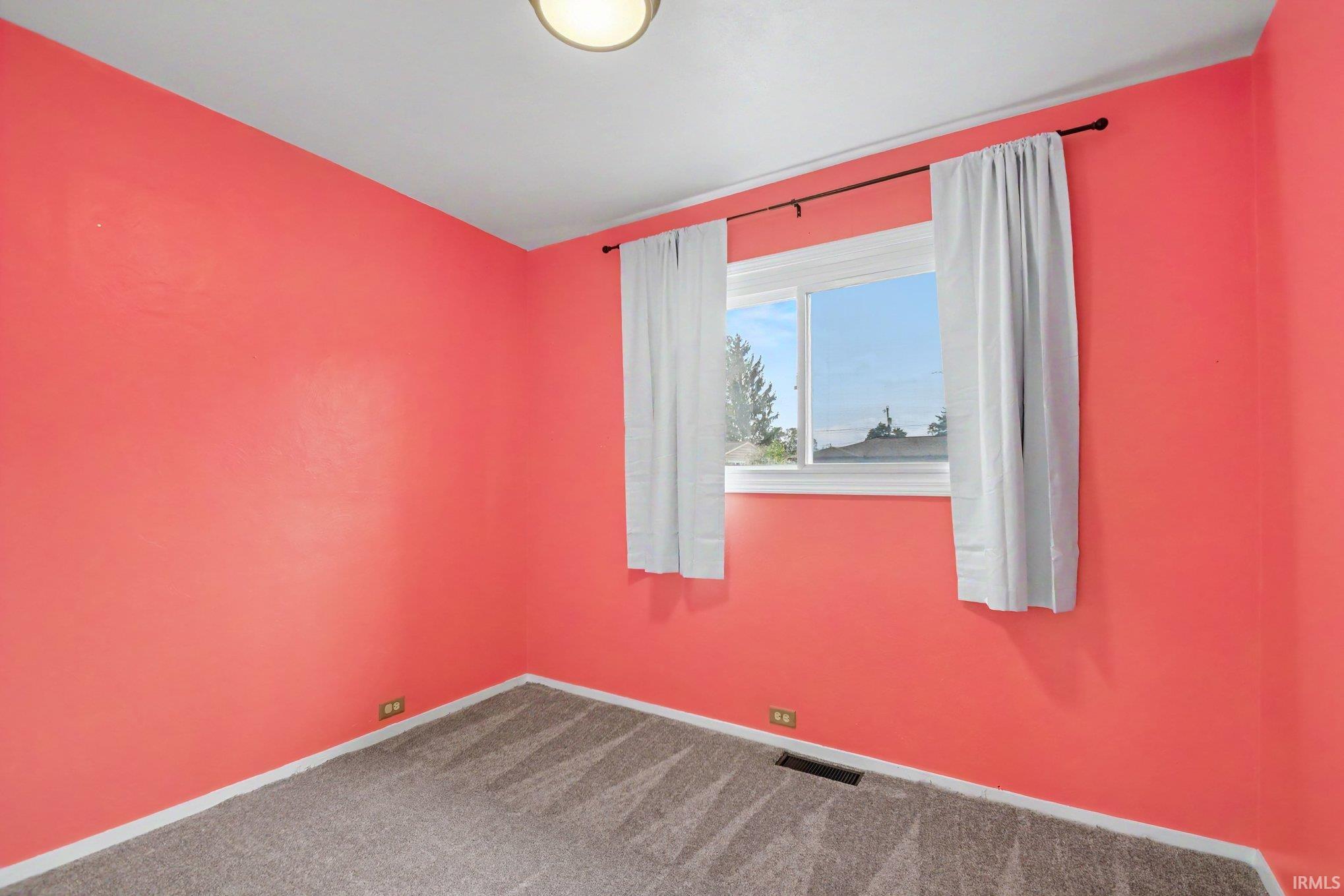 5015 Bloomfield Place South Bend IN 46619
