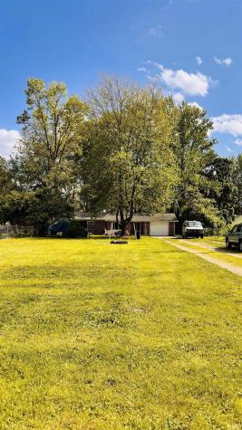 1103 E 25th Street Muncie IN 47302