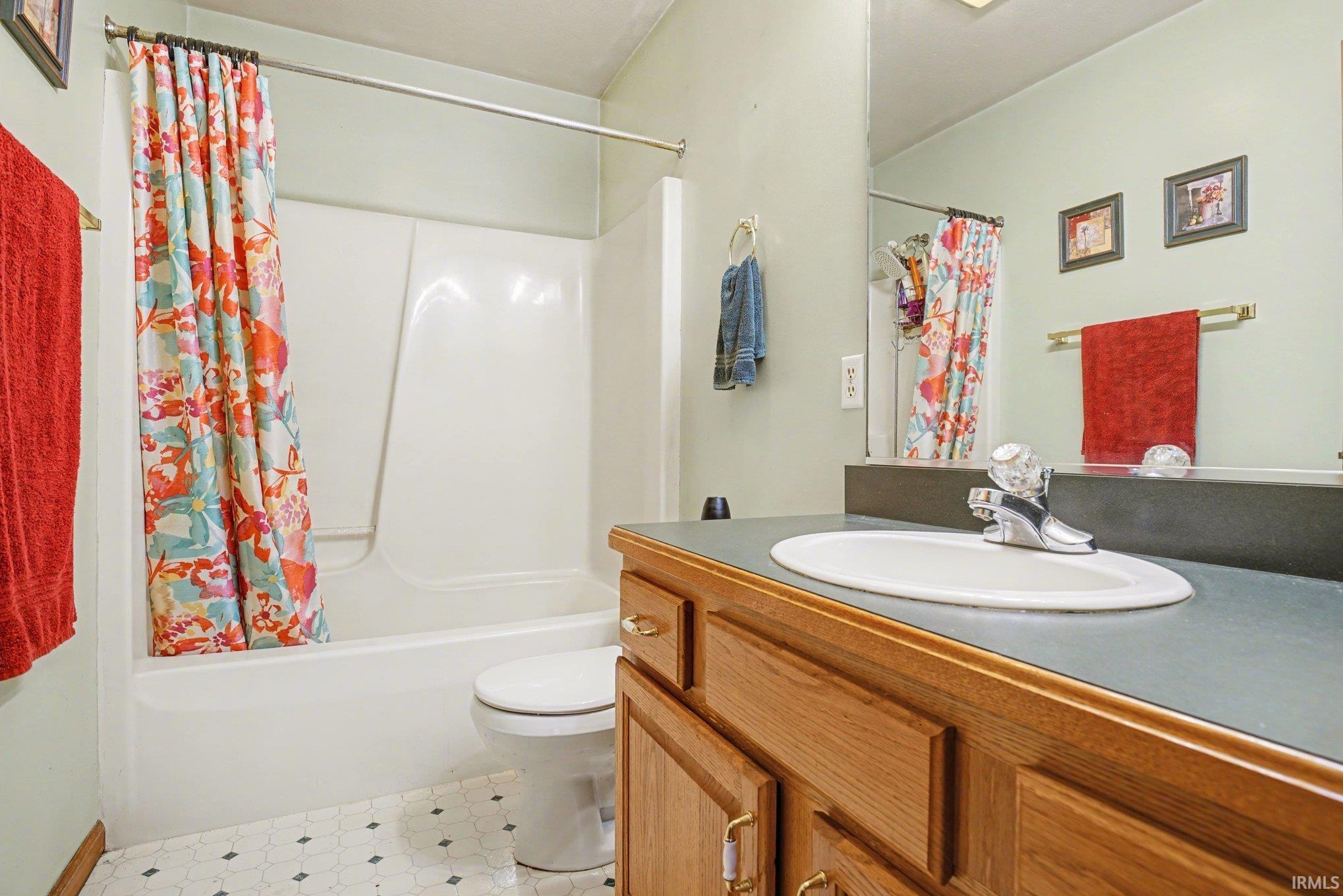 13288 Vistula Drive Bristol IN 46507