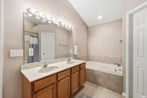 3342 Bunting Lane Lafayette IN 47909