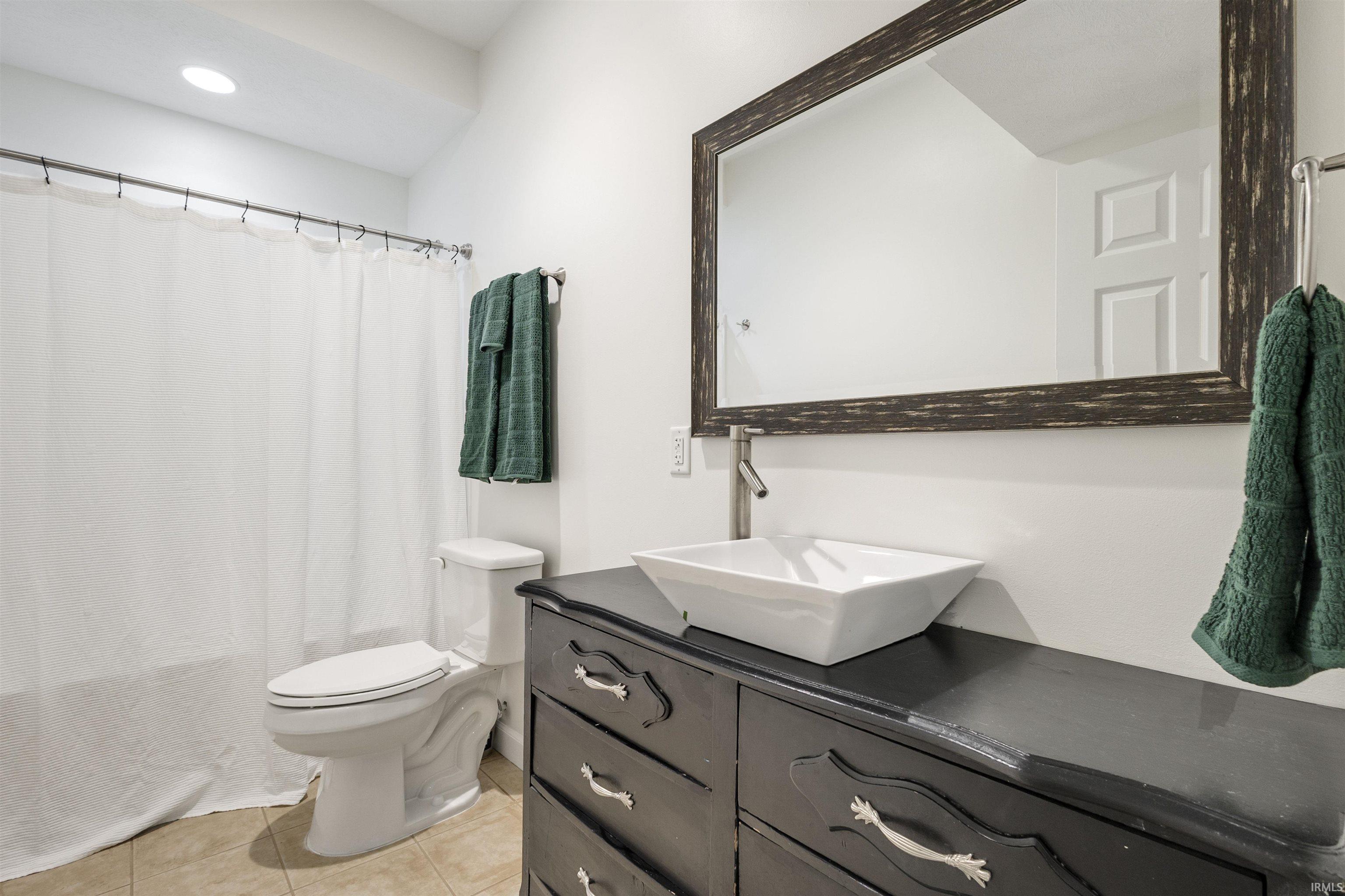 1122 Burns Street South Bend IN 46617