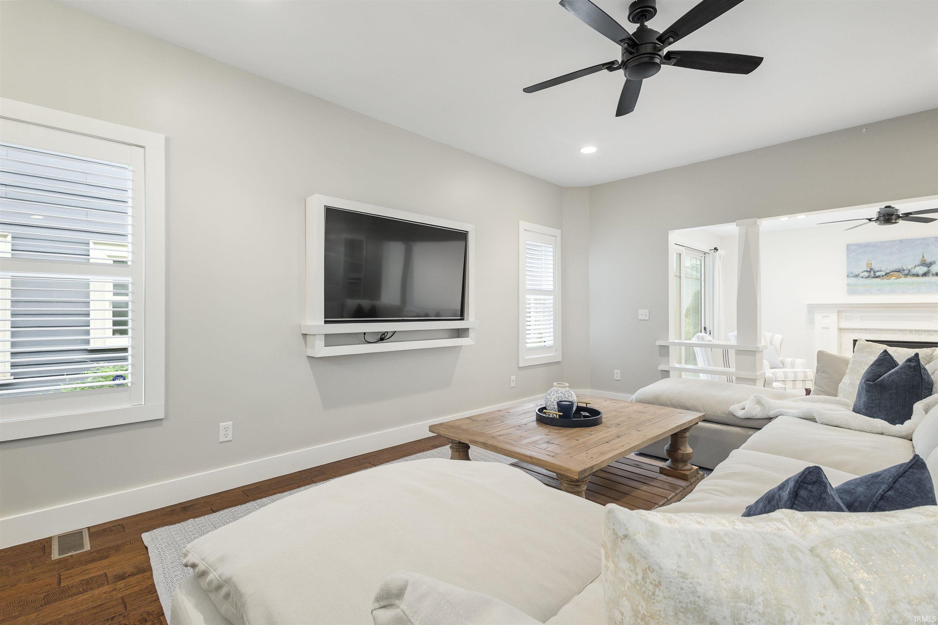 1122 Burns Street South Bend IN 46617