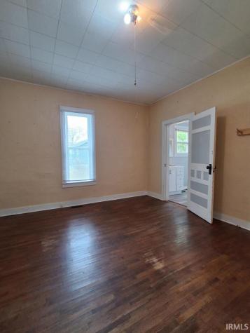 210 S Callahan Street Lyons IN 47443