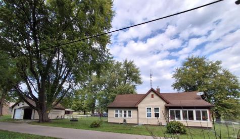 210 S Callahan Street Lyons IN 47443