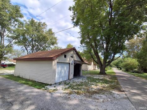 210 S Callahan Street Lyons IN 47443