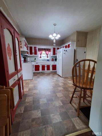 210 S Callahan Street Lyons IN 47443