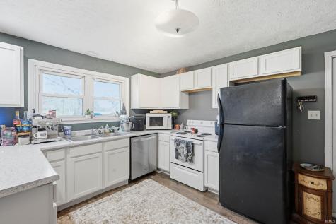 8092 S 300 E Markleville IN 46056
