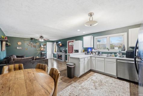 8092 S 300 E Markleville IN 46056