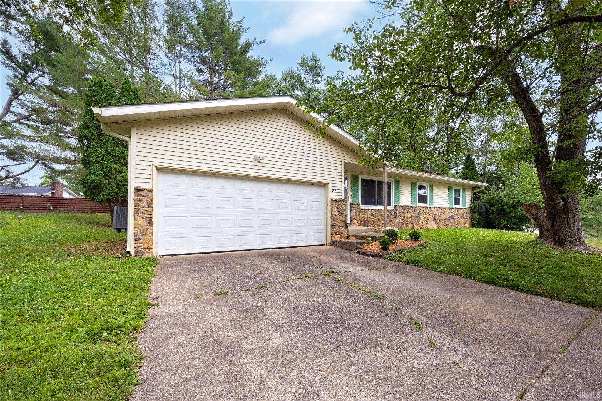 3517 E Dunstan Drive Bloomington IN 47401