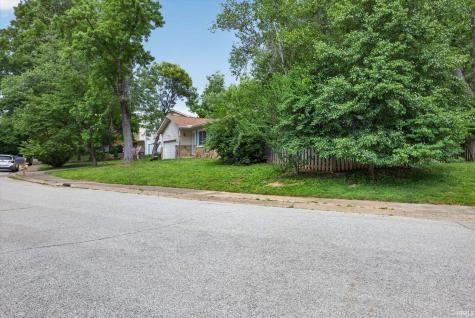 3517 E Dunstan Drive Bloomington IN 47401