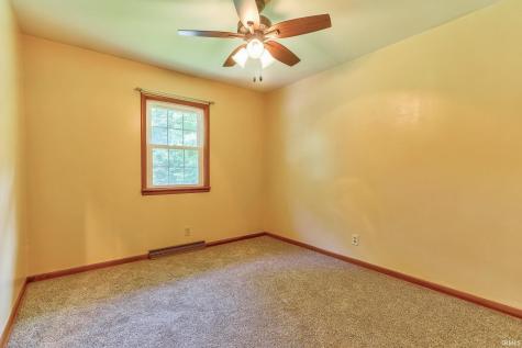 7965 W Franklin Road Mount Vernon IN 47620
