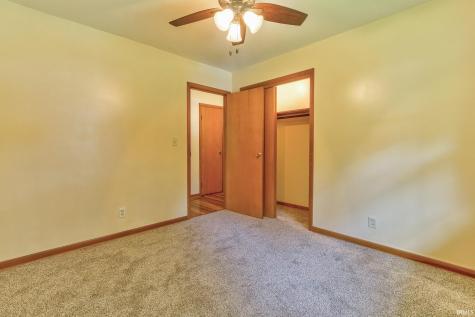 7965 W Franklin Road Mount Vernon IN 47620