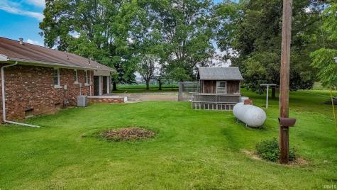 7965 W Franklin Road Mount Vernon IN 47620