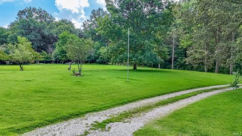 7965 W Franklin Road Mount Vernon IN 47620