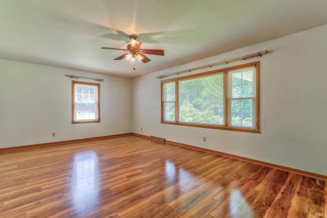 7965 W Franklin Road Mount Vernon IN 47620