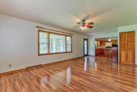 7965 W Franklin Road Mount Vernon IN 47620