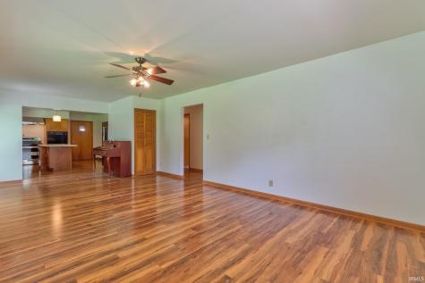7965 W Franklin Road Mount Vernon IN 47620