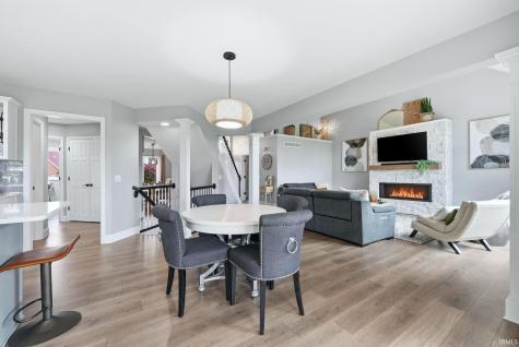 1010 Woodland Crossing Fort Wayne IN 46825