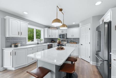1010 Woodland Crossing Fort Wayne IN 46825