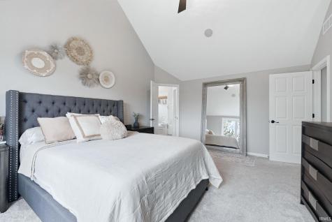 1010 Woodland Crossing Fort Wayne IN 46825