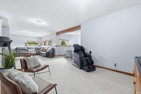 1010 Woodland Crossing Fort Wayne IN 46825