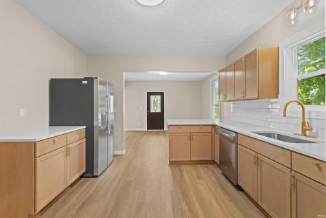 709 E Main Street Greentown IN 46936