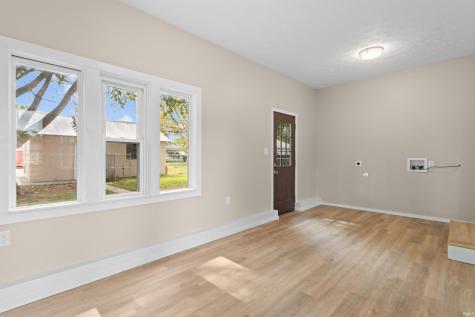 709 E Main Street Greentown IN 46936