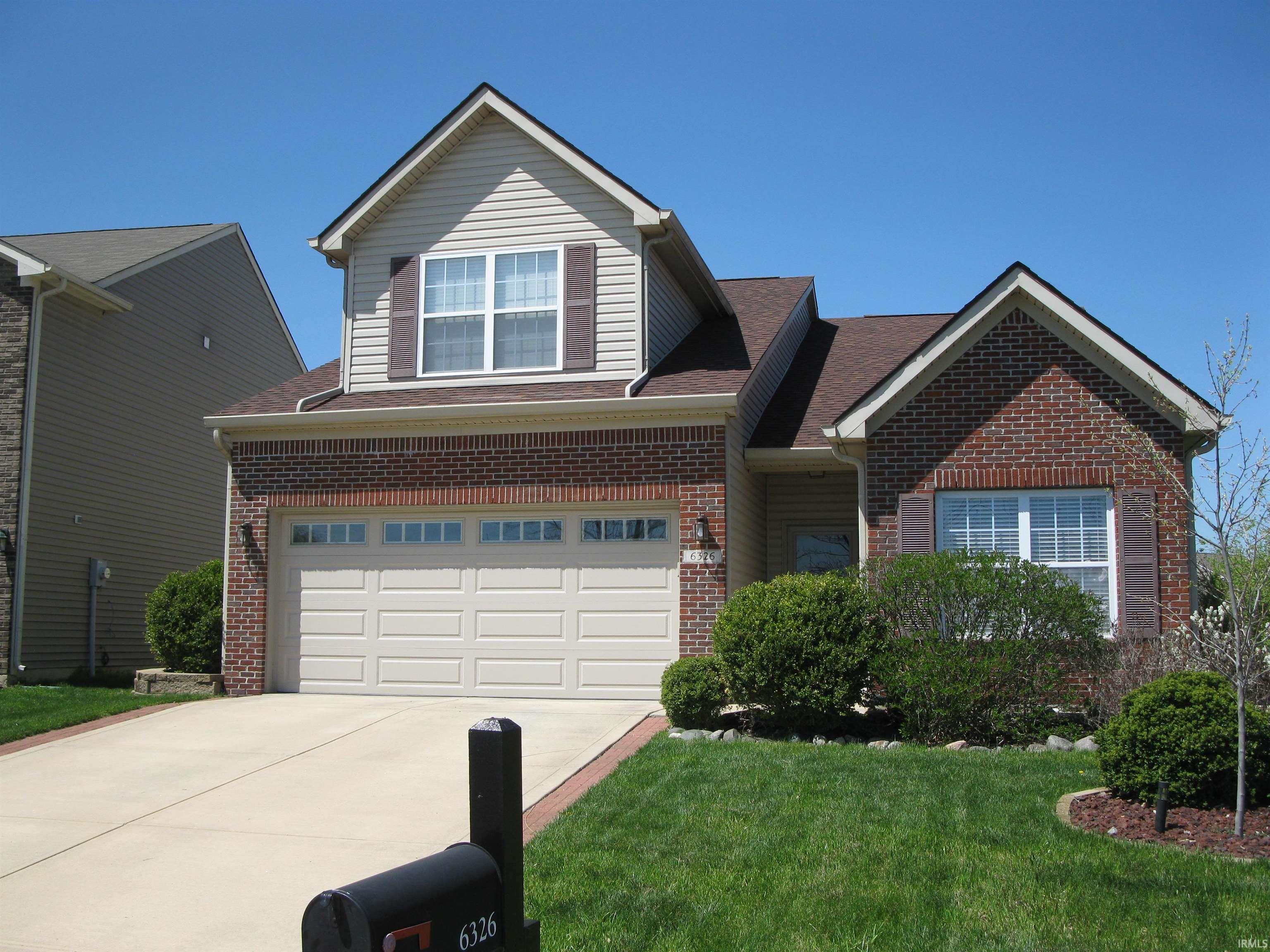 6326 Emerald Springs Drive Indianapolis IN 46221
