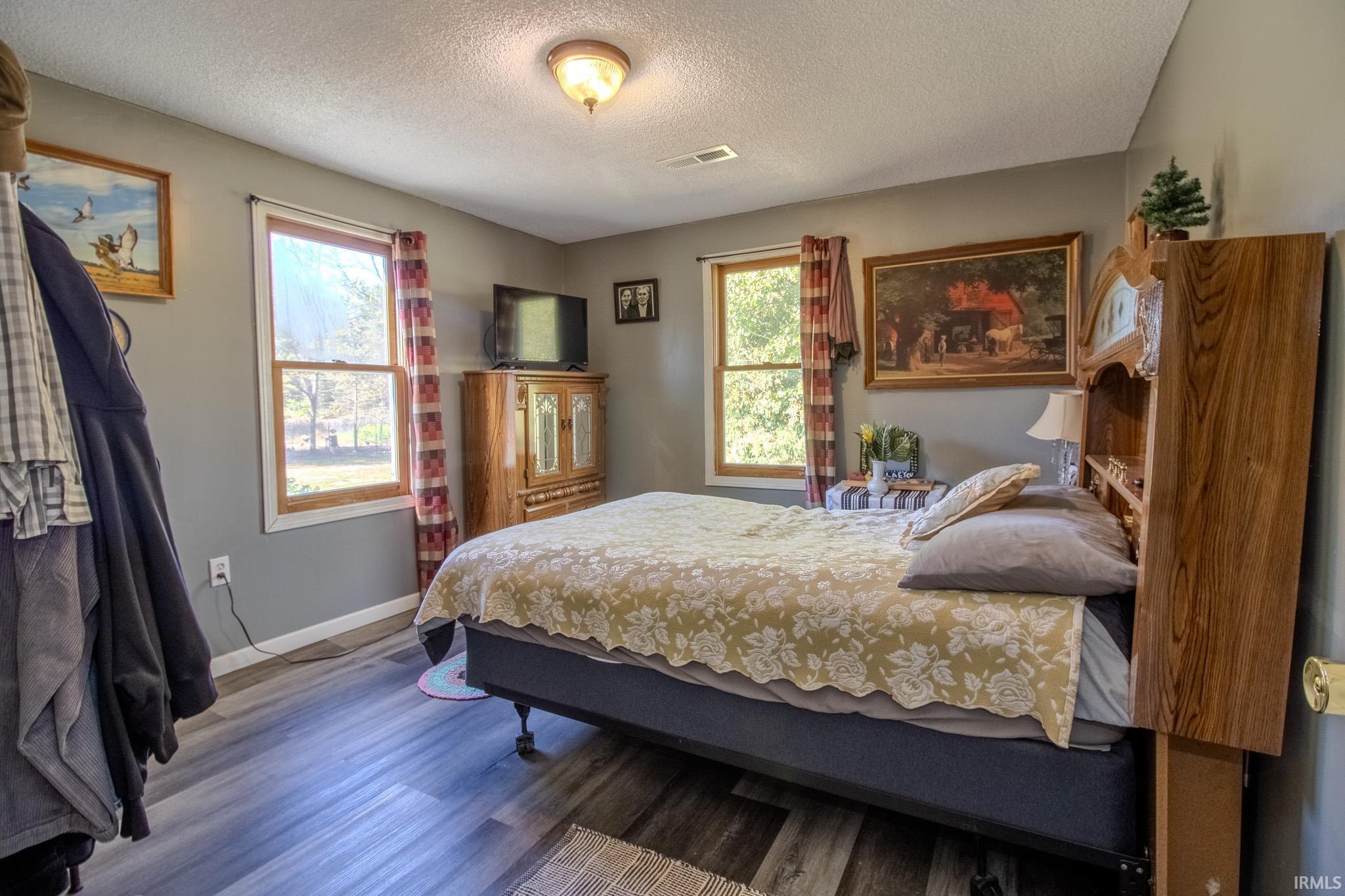 8845 E 200 S Knox IN 46534