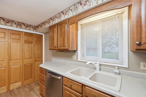 7430 Parliament Place Fort Wayne IN 46835