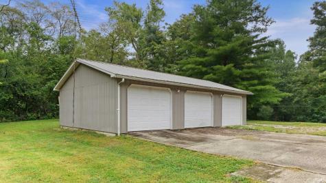 1672 Blue Spring Caverns Road Bedford IN 47421