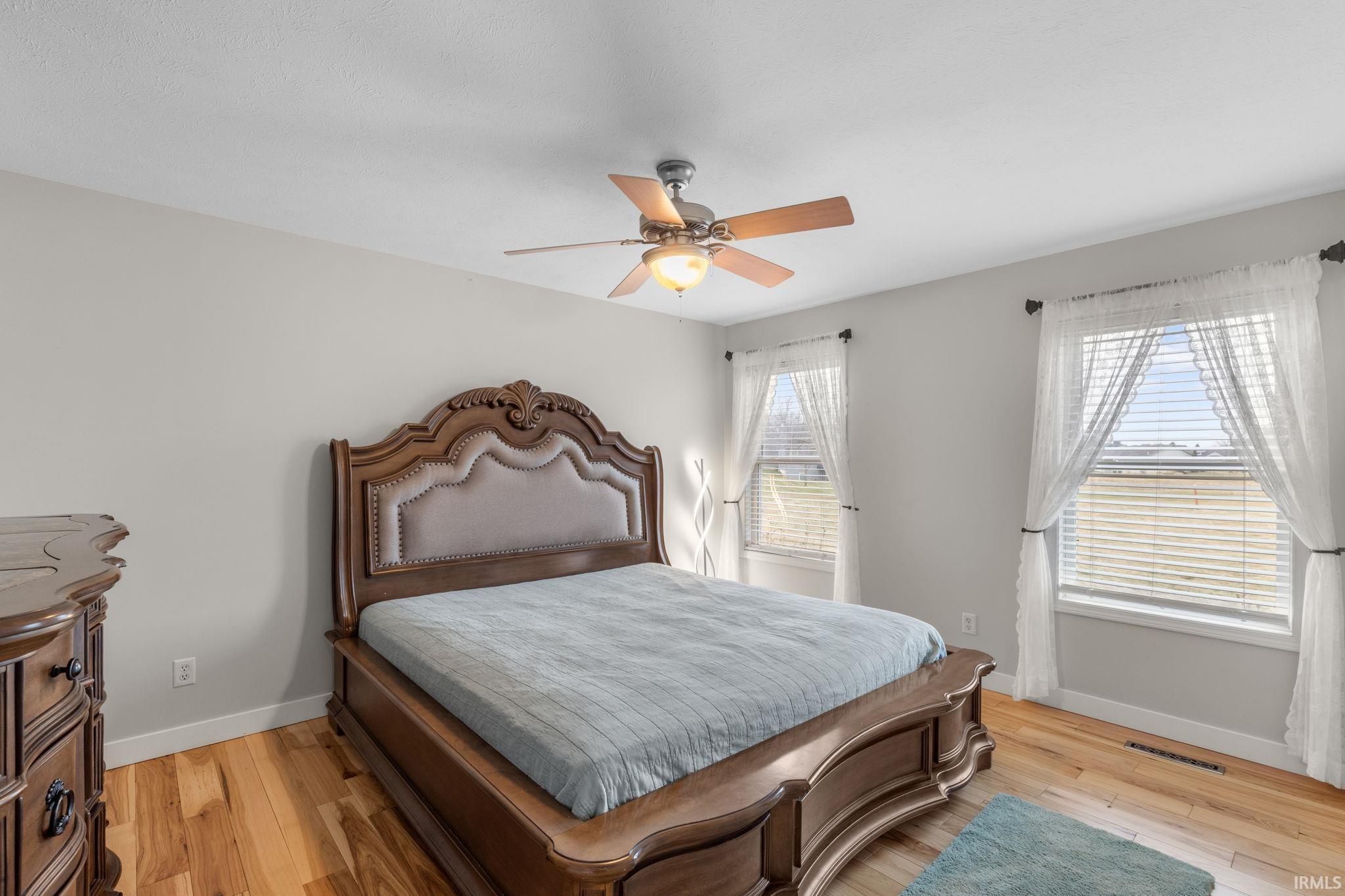 57318 Garnet Lane Goshen IN 46528