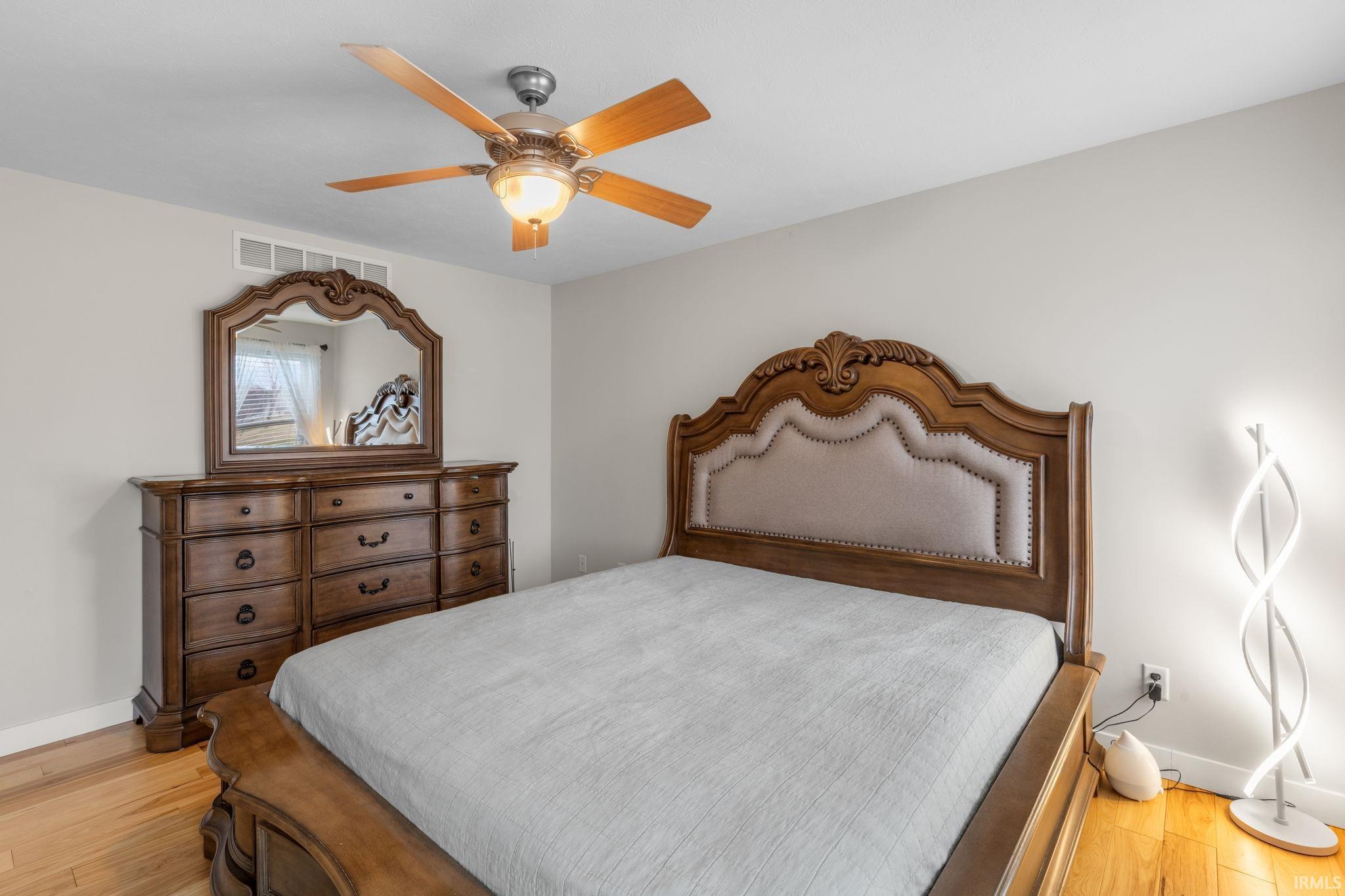 57318 Garnet Lane Goshen IN 46528