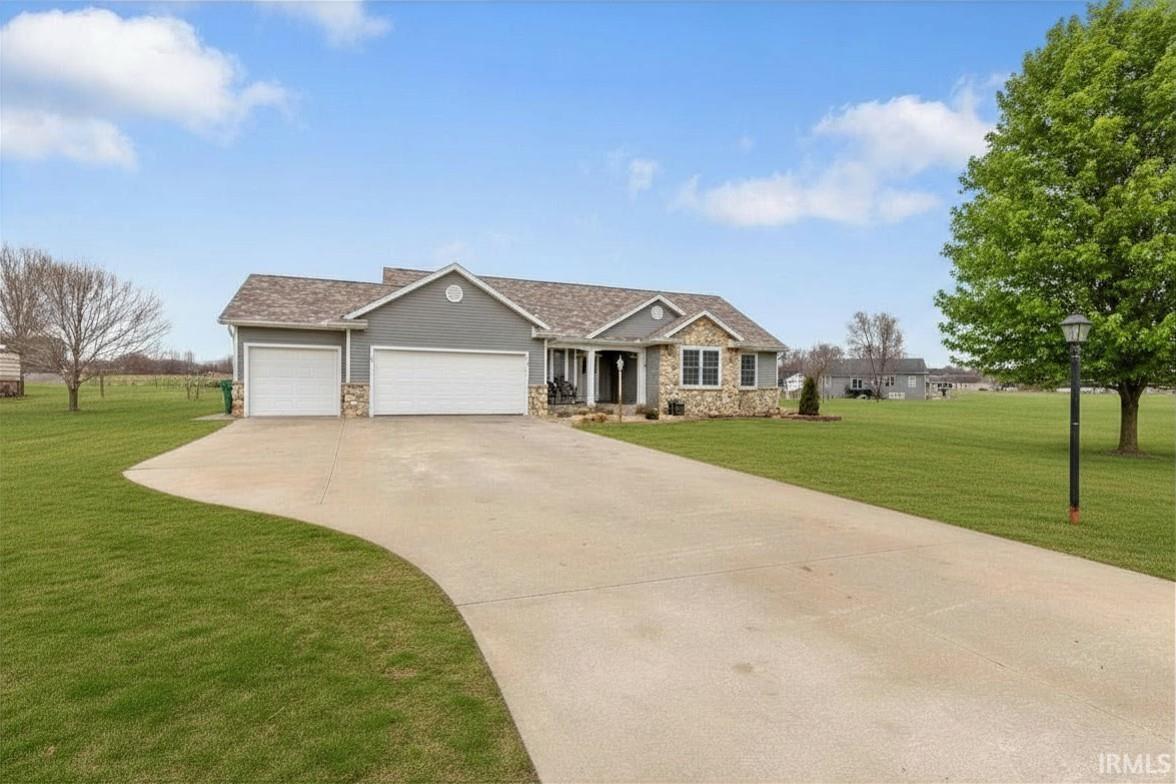 57318 Garnet Lane Goshen IN 46528